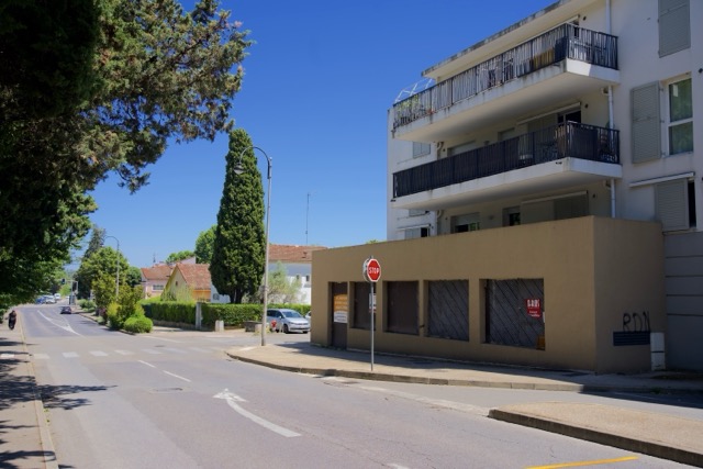 Location Commerce 200 m²